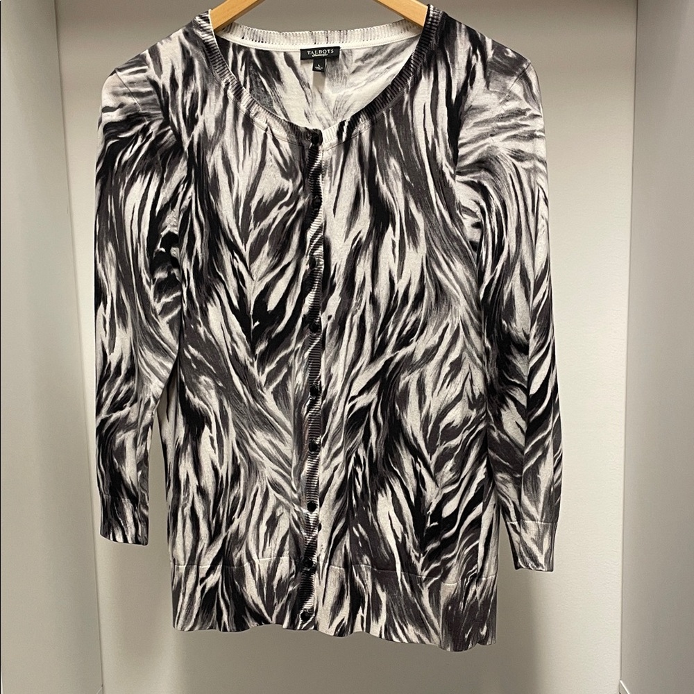 Talbots Black and White Pattern Button Front Card… - image 1